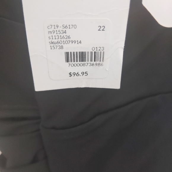 NWT SWIM Cacique Black Halter One-Piece Swimsuit Size 22 - Picture 4 of 10